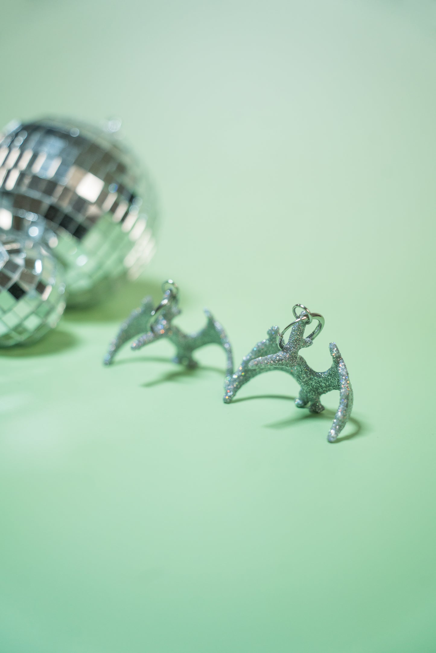 Boucles d'oreilles - Dinosaures paillettes argentées (Pterodactyle)