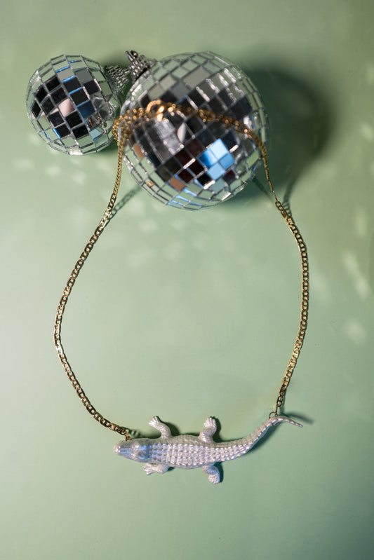 Collier crocodile nacré