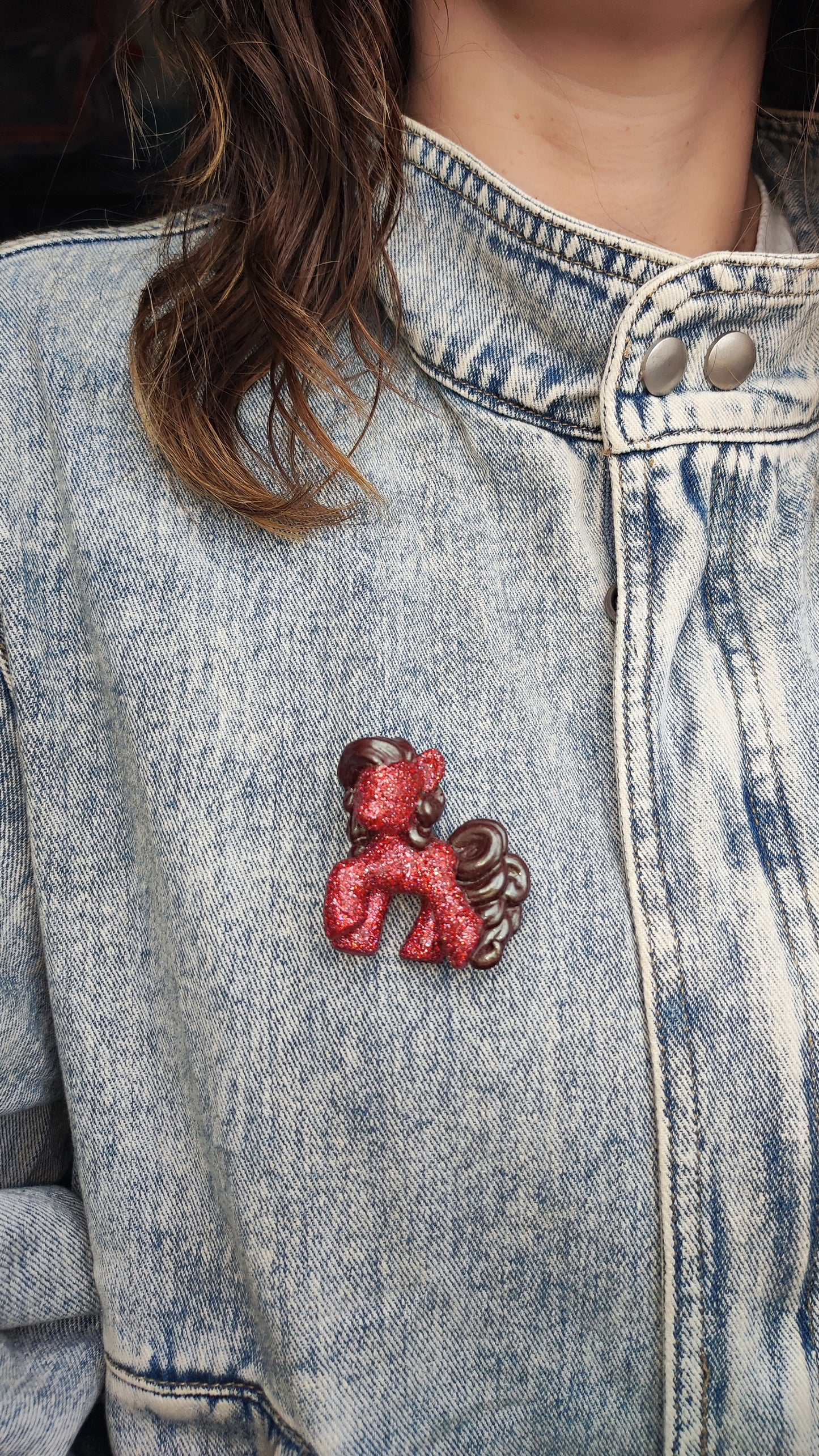Broche Petit Poney paillettes roses