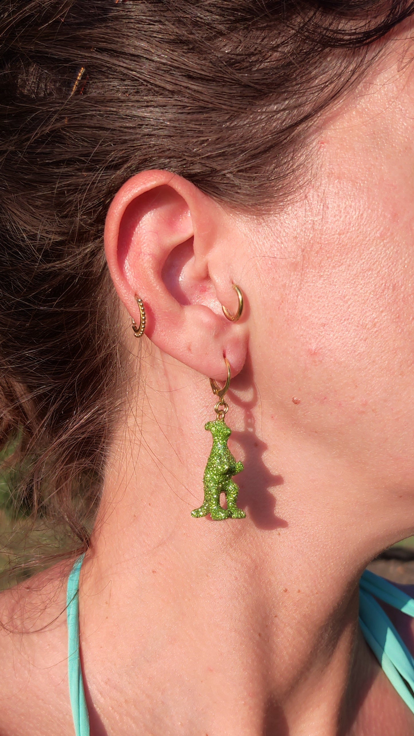 Boucles d'oreilles - Mini dinosaures paillettes vertes claires (Parasaulophus)