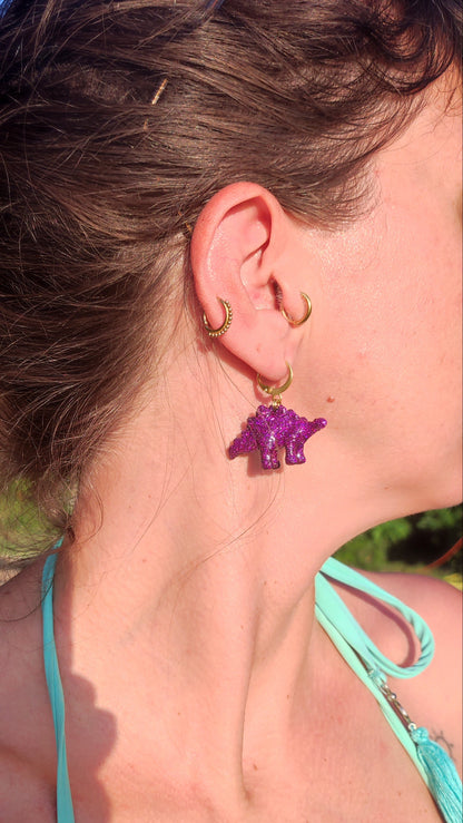 Boucles d'oreilles - Mini dinosaures paillettes vertes violettes (Stegosaure)