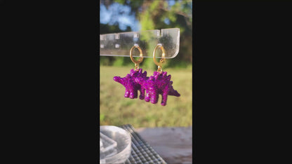 Boucles d'oreilles - Mini dinosaures paillettes vertes violettes (Stegosaure)